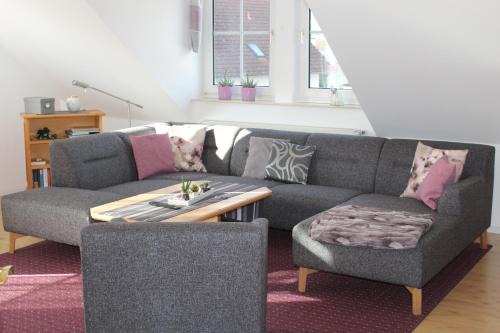 Poppenhausen Apartment | Ferienwohnung Kredig