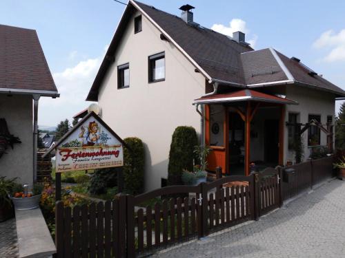 Oberweibach/Thur. Wald Apartment | Ferienwohnung Langzettel
