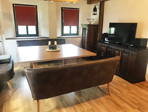 Leppersdorf Apartment | Ferienwohnung LATERNENSTUBE mit Familienbett - Rittergut Leppersdorf