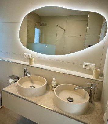 Ketschendorf Apartment | Ferienwohnung "Luxus Suite" - im Coburger Wonderland - Ihr Zuhause auf Zeit!
