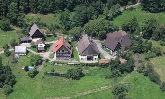 Schiltach Apartment | Ferienwohnung Mühlstein, 65qm, 2 Schlafzimmer, max. 4 Personen