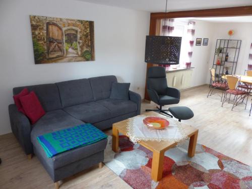 Poppenhausen Apartment | Ferienwohnung Metzler
