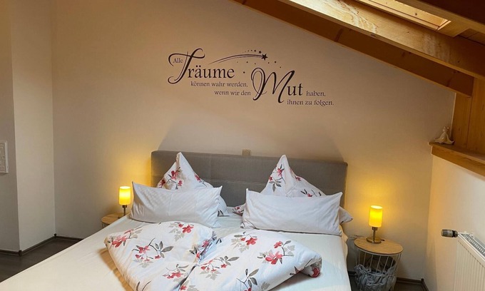 Arnbruck Apartment | Ferienwohnung* mit 2 Bädern und separatem Hauseingang