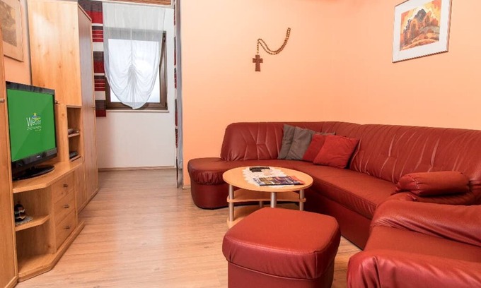 Haibuhl Apartment | Ferienwohnung mit buchbarer Verpflegung im Ortsteil Haibühl