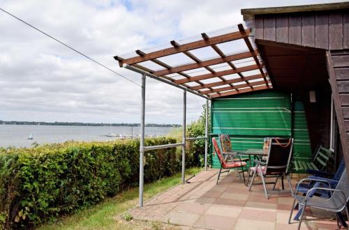 Altefaehr House | Ferienwohnung mit Garten und Sundblick