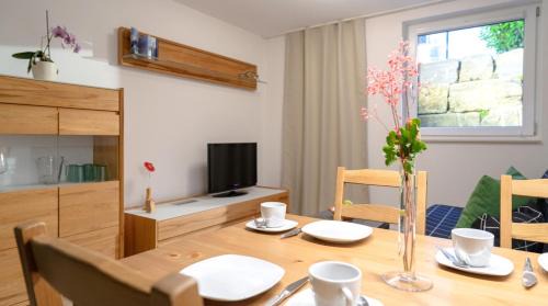 Dettingen-Wallhausen Apartment | Ferienwohnung Mittelsberg