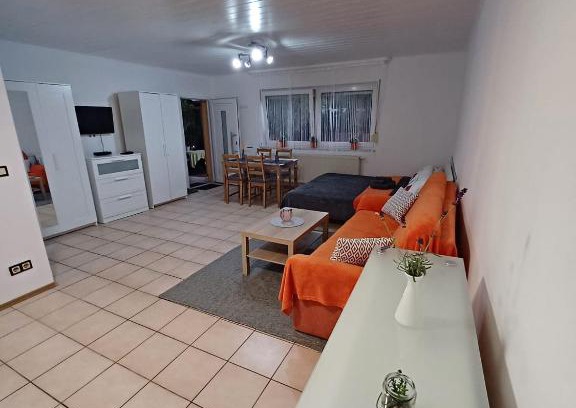 Rheinbrohl Apartment | Ferienwohnung Neli am Rhein