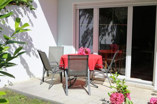 Nienhagen Apartment | Ferienwohnung Nienhagen