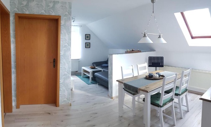 Treben Apartment | Ferienwohnung Schöne Aussicht