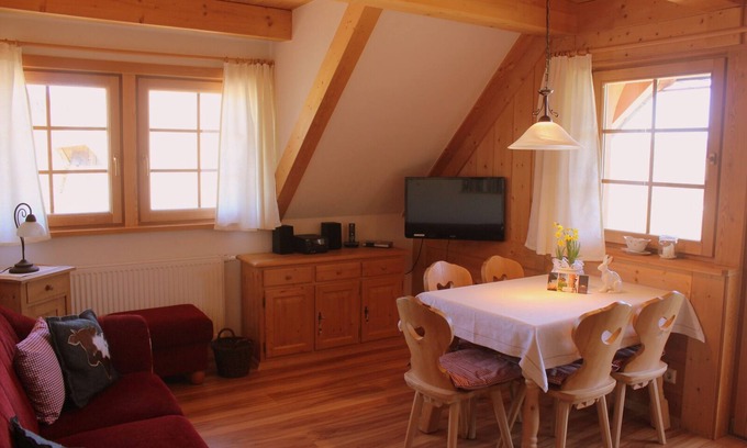Hinterzarten Apartment | Ferienwohnung Schauinsland, 75qm, 2 Schlafzimmer, max. 5 Personen