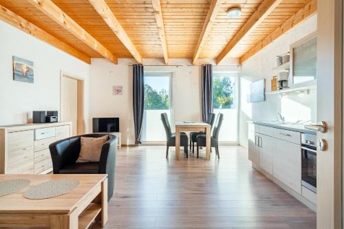 Tannenhausen Apartment | Ferienwohnung Seepferdchen für 3 Personen am Badesee Tannenhausen