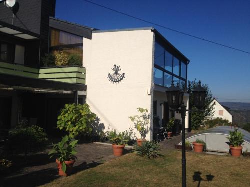 Mainz-Bingen House | Ferienwohnung SONNENUHR