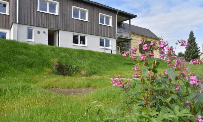 Taubenheim Apartment | Ferienwohnung Spreeblick