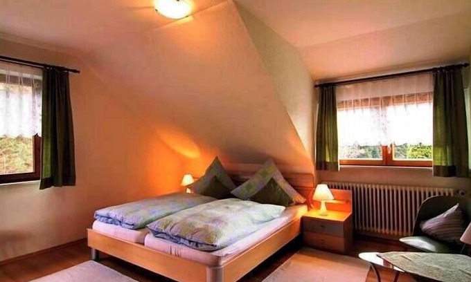 Oberharmersbach Apartment | Ferienwohnung Tannenblick, 1 Schlafzimmer, 1 Wohn-/Schlafraum, max. 4 Personen