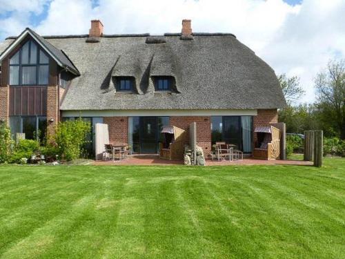 Westerhever Apartment | Ferienwohnung unter Reet
