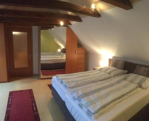 Itzehoe Apartment | Ferienwohnung Wilde - Holzkamp