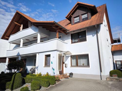 Hollfeld Apartment | Ferienwohnung Winkler