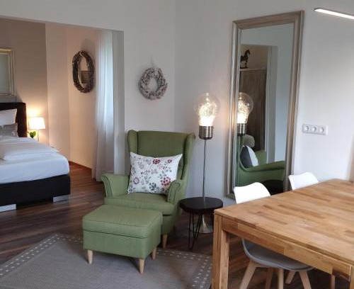 Tittmoning Apartment | Ferienwohnung WohlfühlEckerl