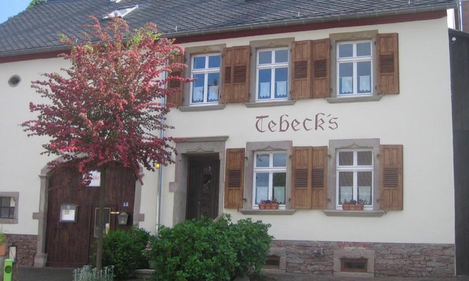 Wadern Hotel | Ferienwohnungen Bistro Tebecks