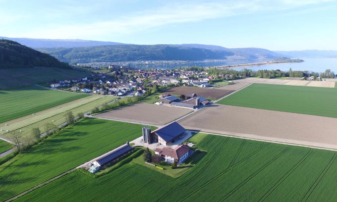 Erlach Bed & Breakfast | Ferienzimmer Zülli