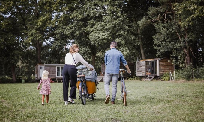 Halle Other | Ferme NeElke Pipowagens