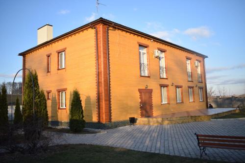 Velyka Omeliana Hotel | Fermerska Hata