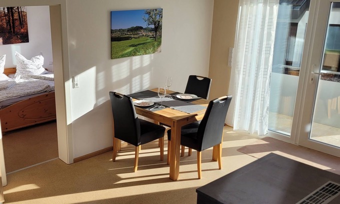 Gemarkung Tieringen Apartment | FeWo Albliebe - located in a cul-de-sac, near barefoot path and hiking area