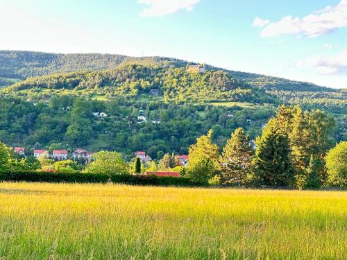 Bad Blankenburg Apartment | FeWo Burgblick