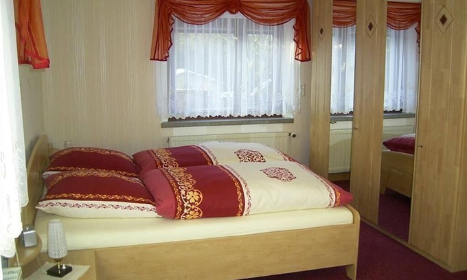 Beerheide Apartment | Fewo, Du/wc u. Bad/wc, 2 Schlafräume+2 Aufb. Mgl. - Gästezimmer & Ferienwohnung Kapp