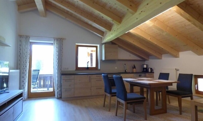 Schoenau am Koenigssee Apartment | Fewo Grünstein, 1-2 Personen, 50 qm, Balkon