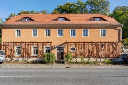 Wachwitz Apartment | Fewo in der Alten Weinpresse
