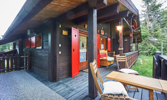 Hochkrimml Cabin | ⛷️FeWo Paul⛷️uriger Cabin vacation for max 4 pers/close to the lift/carport/WLAN