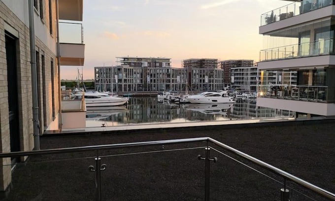 Mitte-Sud Apartment | FeWo Pearl 207 am Yachthafen inkl. Tiefgarage