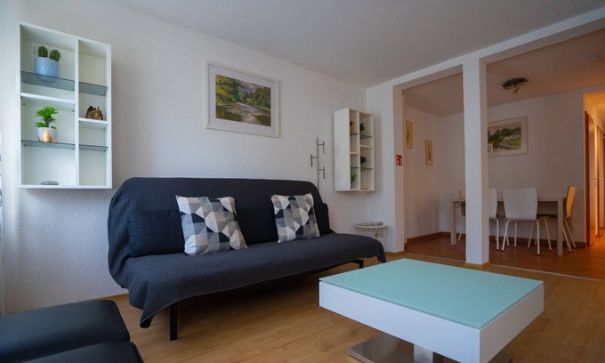 Reutlingen Apartment | Fewo Reutlingen Metzstrasse OG1