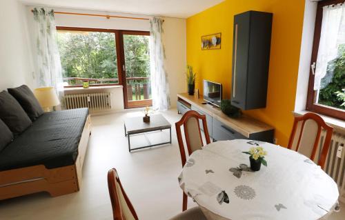 Hoechenschwand Apartment | Fewo Sunneschii, Höchenschwand, Dorf am Himmel, Sauna im Haus