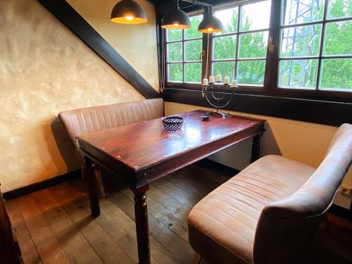 Leppersdorf Apartment | Fewo TURMZIMMER im Rittergut Leppersdorf bei Dresden