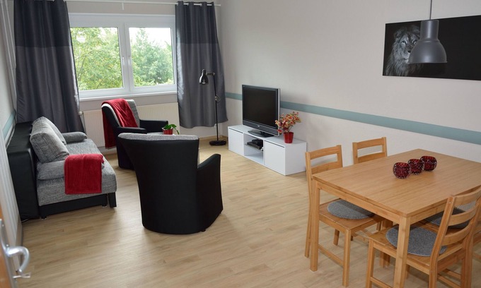 Vogelsang Apartment | FEWO with green areas, balcony, parking spaces, conveniently located, quieter than you think
