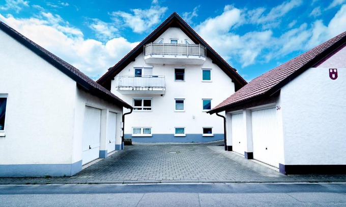 Weisweil Apartment | FeWo WOW II Schöne 2-Zimmer Maisonette Wohnung