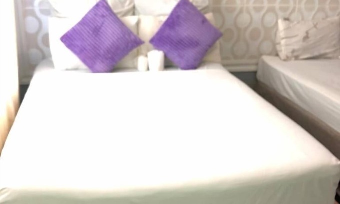 Katlehong House | FGM Guesthouse