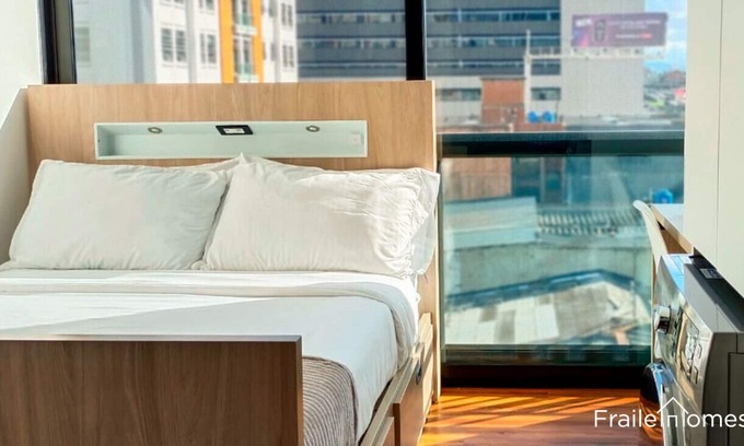 Chico Norte III Apartment | FH~ Lovely and Centric studio. Bright+amazing view