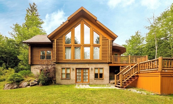 Fiddler Lake Resort House | Fiddler Lake Resort Deer 79 + Private Jacuzzi