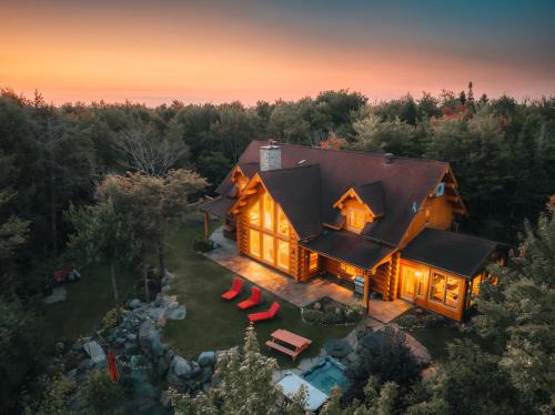 Fiddler Lake Resort Ski Chalet | Fiddler Lake Resort Chalet 93 Moose