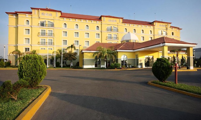 Nuevo Laredo Hotel | Fiesta Inn Express Nuevo Laredo