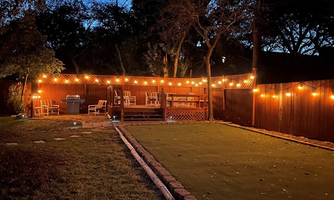 Whispering Oaks House | *Fiesta Tx, Riverwalk, Pearl|5 Bdrm-3 Kings|Golf,Ping-Pong|4 TVs|Hi-Spd WIFI*