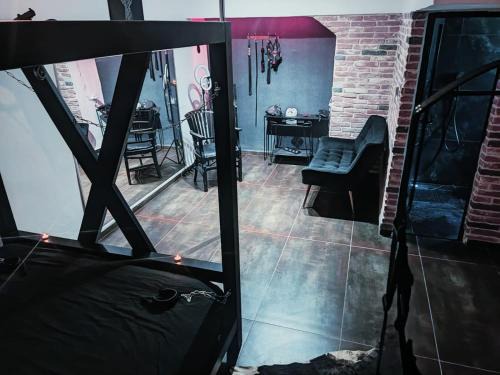 Nesher Apartment | Fifty Shapes