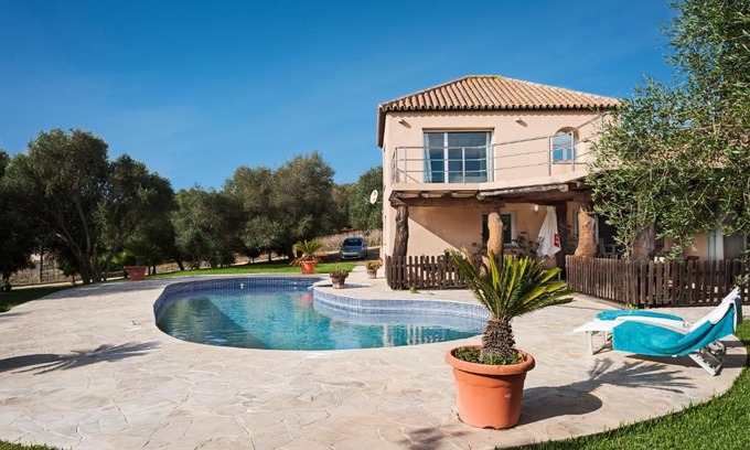 San Ambrosio House | Finca Casa Rural Lumalú