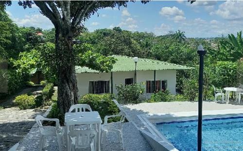 Tocaima House | Finca El Jardin SOLO PARA FAMILIAS