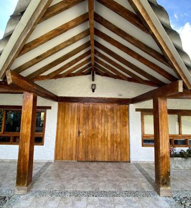 Circasia House | FINCA LA ESMERALDA