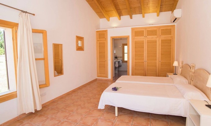 Es Llombards House | Finca Ramirez in S'Horta
