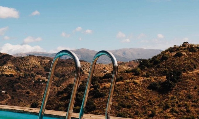 Malaga-Este Bed & Breakfast | Finca Serrato